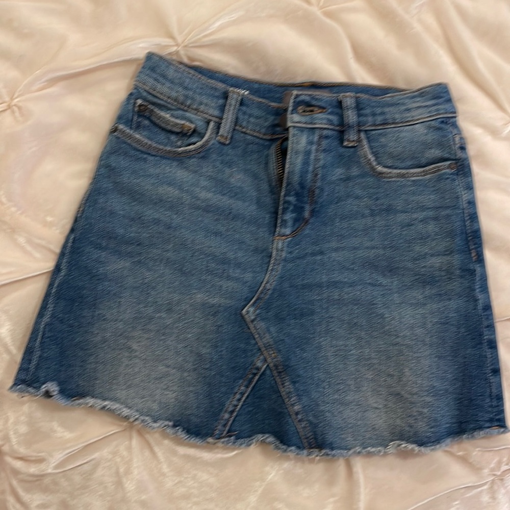 Best Jenny Mini Denim Skirt!!💙🦋 DL 1961 Performance Stretch! Size 10
